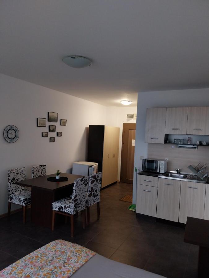 Созопол Апартаменти Azuro Sozopol Exterior foto